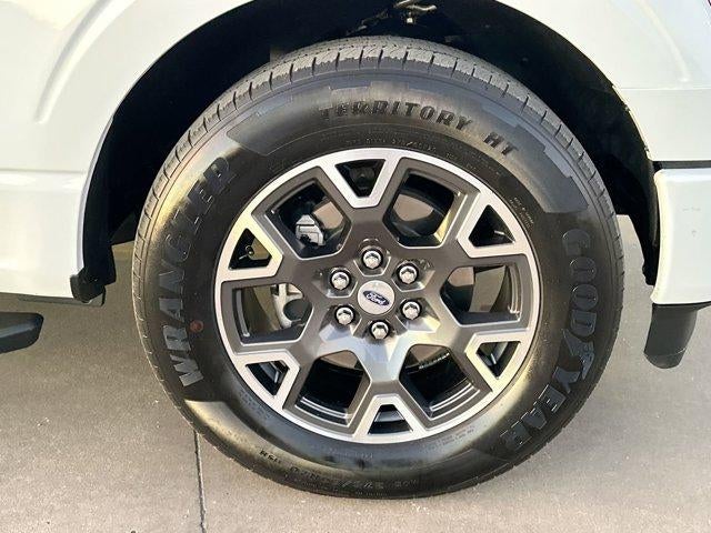 2024 Ford F-150 STX 2WD SuperCrew 5.5' Box