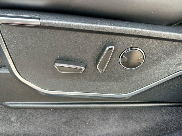 2025 Ford F-150 Raptor 4WD SuperCrew 5.5' Box