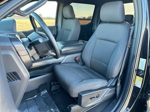 2024 Ford F-150 XLT 4WD SuperCrew 5.5' Box
