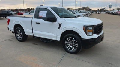 2023 Ford F-150 XL 2WD Reg Cab 6.5' Box
