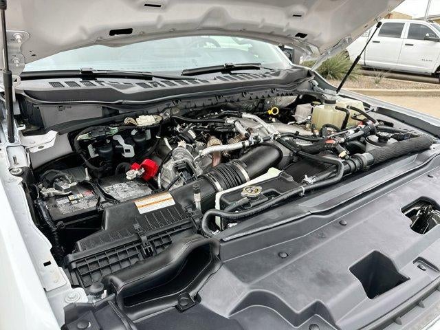 2025 Ford Super Duty F-450 DRW XLT 4WD Reg Cab 8' Box