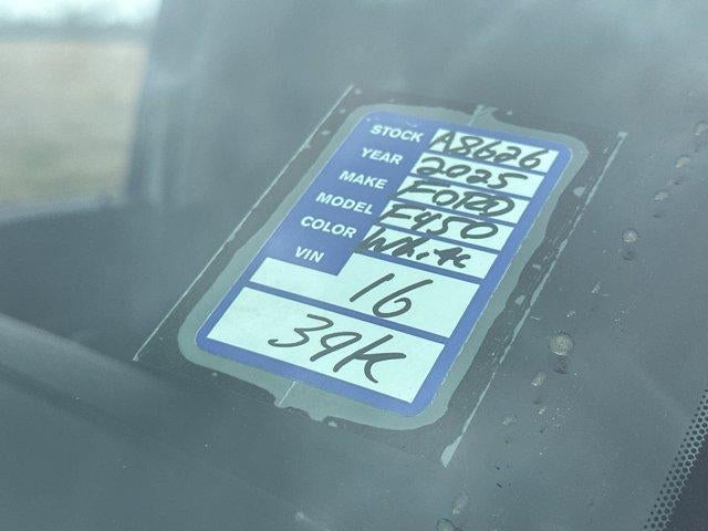 2025 Ford Super Duty F-450 DRW XLT 4WD Reg Cab 8' Box