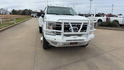 2025 Ford Super Duty F-450 DRW XLT 4WD Reg Cab 8' Box