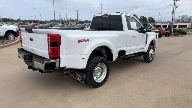 2025 Ford Super Duty F-450 DRW XLT 4WD Reg Cab 8' Box