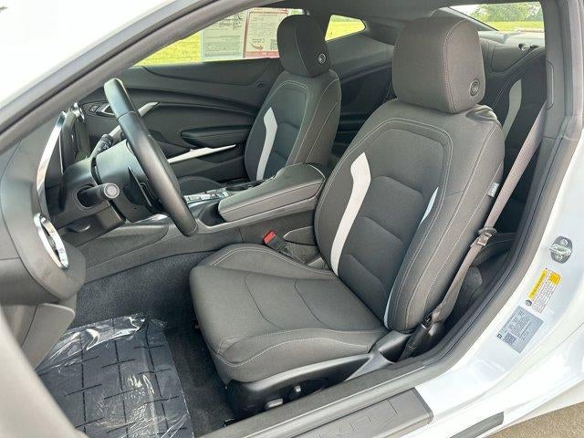 2021 Chevrolet Camaro 2dr Coupe 1LS