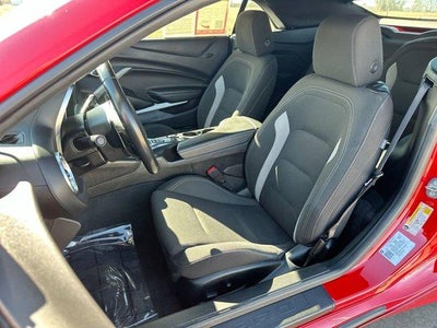 2023 Chevrolet Camaro 2dr Convertible 1LT