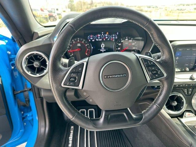 2022 Chevrolet Camaro 2dr Convertible 3LT
