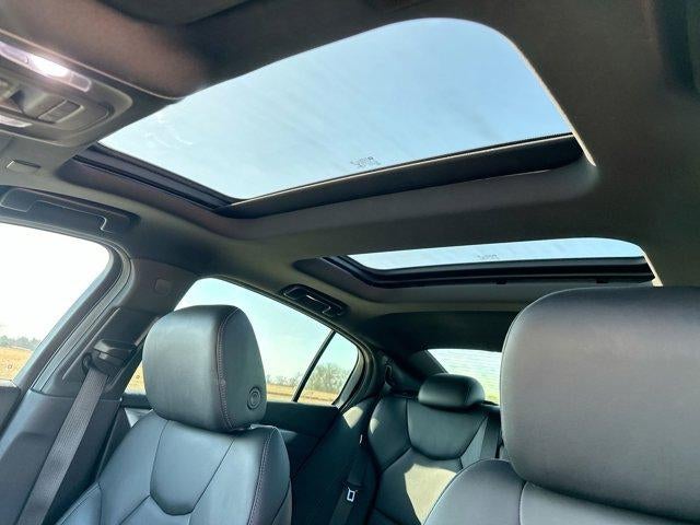 2021 Cadillac CT5 4dr Sdn Luxury