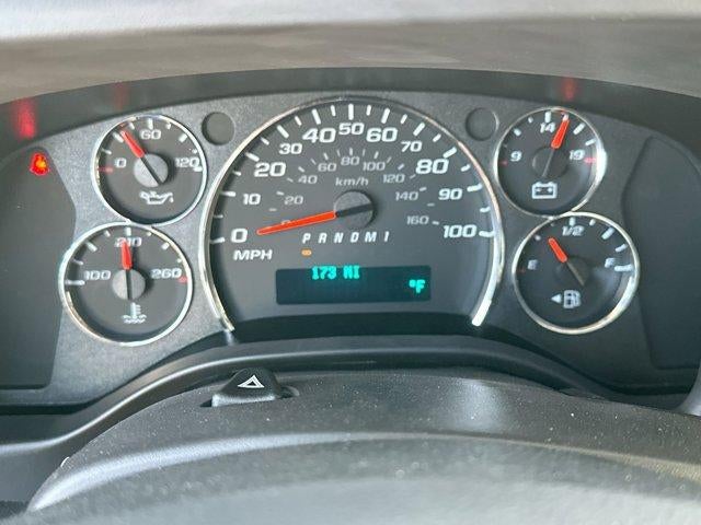 2025 Chevrolet Express Cutaway 3500 Base