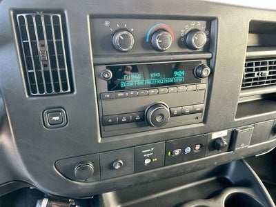 2025 Chevrolet Express Cutaway 3500 Base