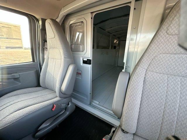 2025 Chevrolet Express Cutaway 3500 Base