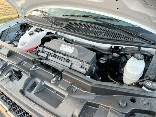 2025 Chevrolet Express Cutaway 3500 Base
