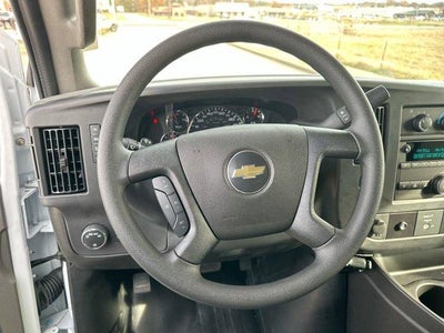 2025 Chevrolet Express Cutaway 3500 Base