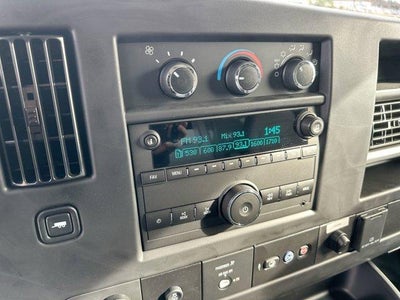 2025 Chevrolet Express Cutaway 3500 Base