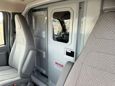 2025 Chevrolet Express Cutaway 3500 Base