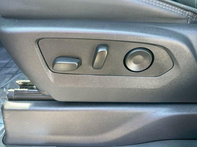 2025 Chevrolet Silverado 2500 HD Crew Cab Standard Box 4-Wheel Drive High Country