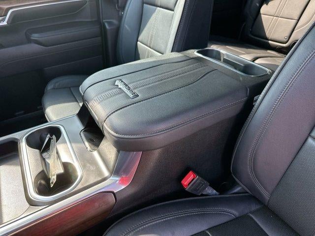 2025 Chevrolet Silverado 2500 HD Crew Cab Standard Box 4-Wheel Drive High Country