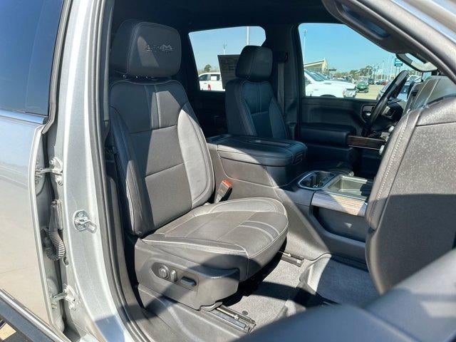 2022 Chevrolet Silverado 2500 HD Crew Cab Standard Box 4-Wheel Drive High Country