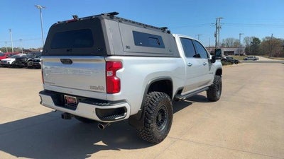 2022 Chevrolet Silverado 2500 HD Crew Cab Standard Box 4-Wheel Drive High Country