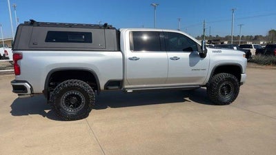 2022 Chevrolet Silverado 2500 HD Crew Cab Standard Box 4-Wheel Drive High Country