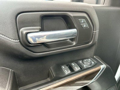 2022 Chevrolet Silverado 3500 HD Crew Cab Long Box 4-Wheel Drive LT