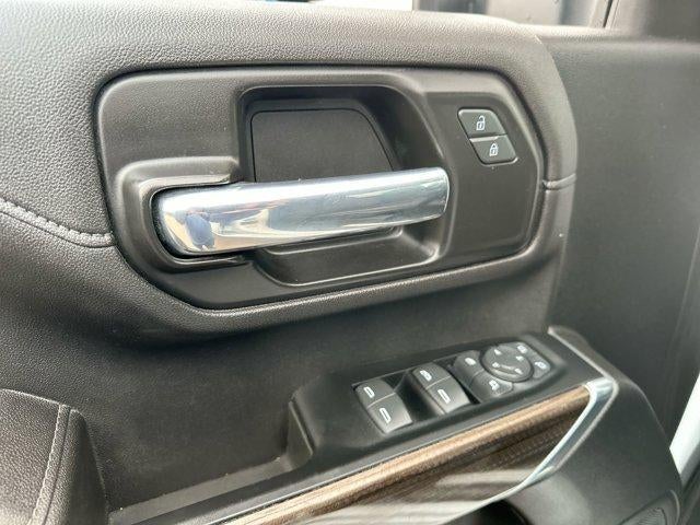 2022 Chevrolet Silverado 3500 HD Crew Cab Long Box 4-Wheel Drive LT