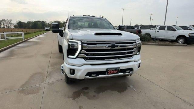 2024 Chevrolet Silverado 3500 HD Crew Cab Long Box 4-Wheel Drive High Country