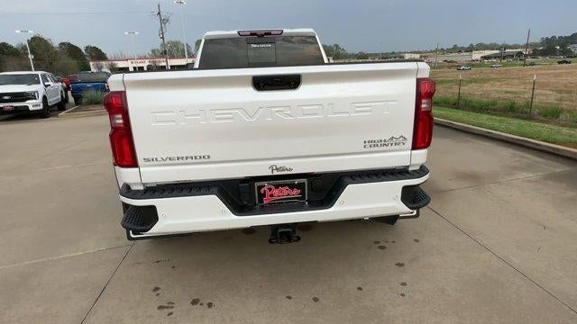 2024 Chevrolet Silverado 3500 HD Crew Cab Long Box 4-Wheel Drive High Country