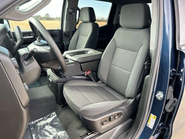 2023 Chevrolet Silverado 1500 Crew Cab Short Box 4-Wheel Drive Custom