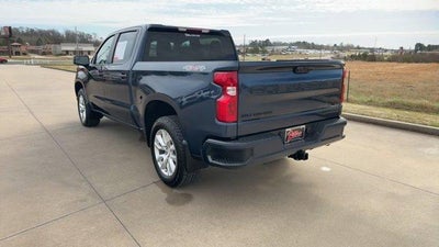 2023 Chevrolet Silverado 1500 Crew Cab Short Box 4-Wheel Drive Custom