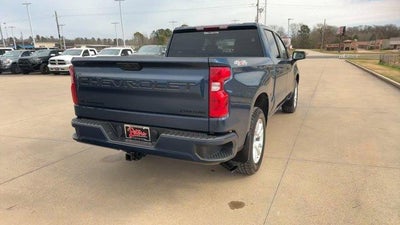 2023 Chevrolet Silverado 1500 Crew Cab Short Box 4-Wheel Drive Custom