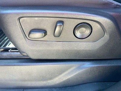 2023 Chevrolet Silverado 1500 Crew Cab Short Box 4-Wheel Drive LT 2FL