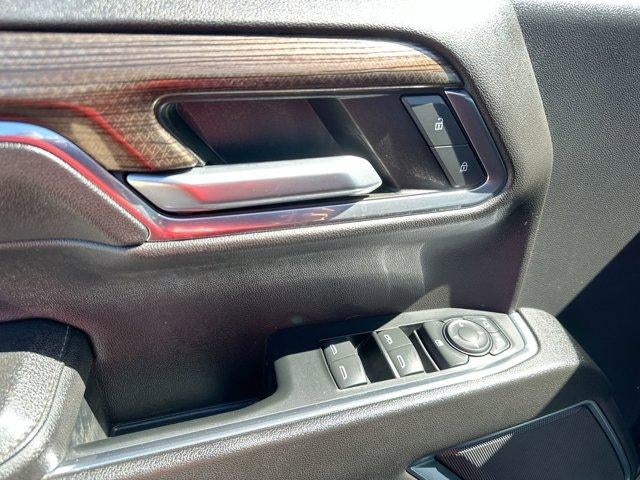 2023 Chevrolet Silverado 1500 Crew Cab Short Box 4-Wheel Drive LT 2FL