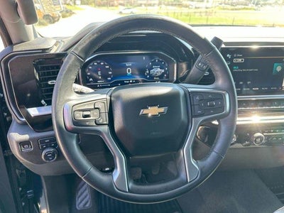 2023 Chevrolet Silverado 1500 Crew Cab Short Box 4-Wheel Drive LT 2FL