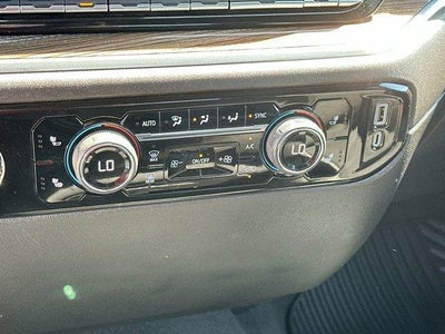 2023 Chevrolet Silverado 1500 Crew Cab Short Box 4-Wheel Drive LT 2FL