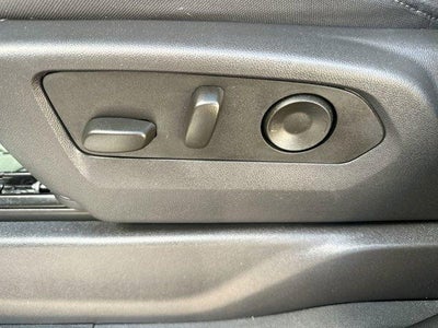 2025 Chevrolet Silverado 1500 Crew Cab Short Box 4-Wheel Drive Custom