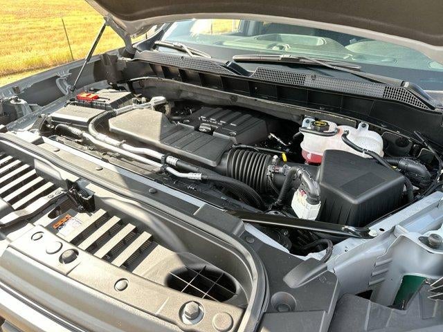 2025 Chevrolet Silverado 1500 Crew Cab Short Box 4-Wheel Drive Custom