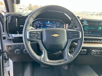 2025 Chevrolet Silverado 1500 Crew Cab Short Box 4-Wheel Drive LT 1LT