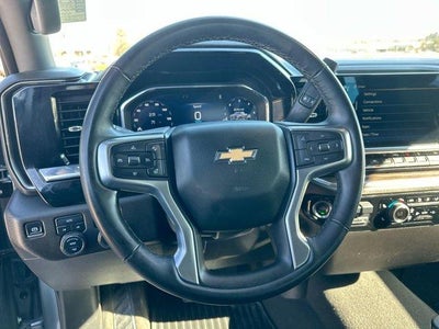 2025 Chevrolet Silverado 1500 Crew Cab Short Box 4-Wheel Drive LT 1LT