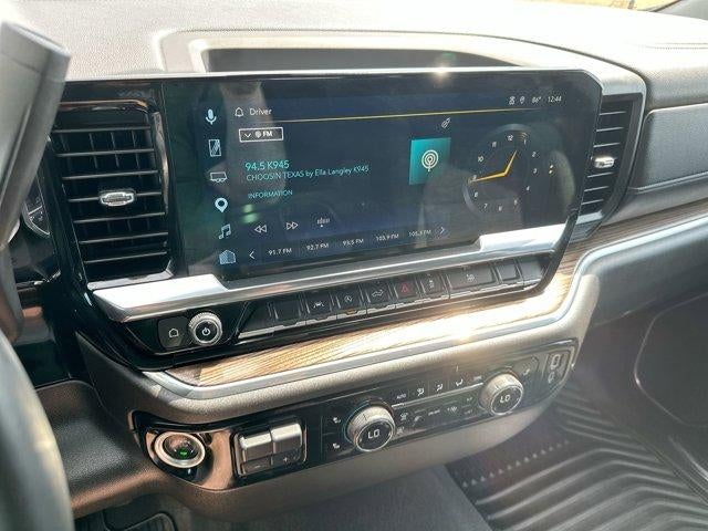 2025 Chevrolet Silverado 1500 Crew Cab Short Box 4-Wheel Drive LT 1LT