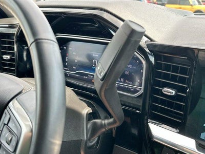 2025 Chevrolet Silverado 1500 Crew Cab Short Box 4-Wheel Drive LT 1LT