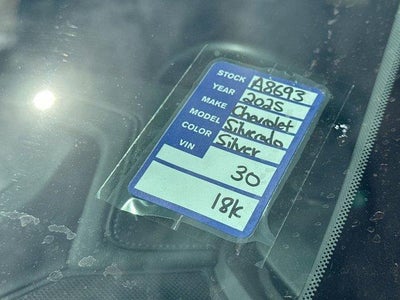 2025 Chevrolet Silverado 1500 Crew Cab Short Box 4-Wheel Drive LT 1LT