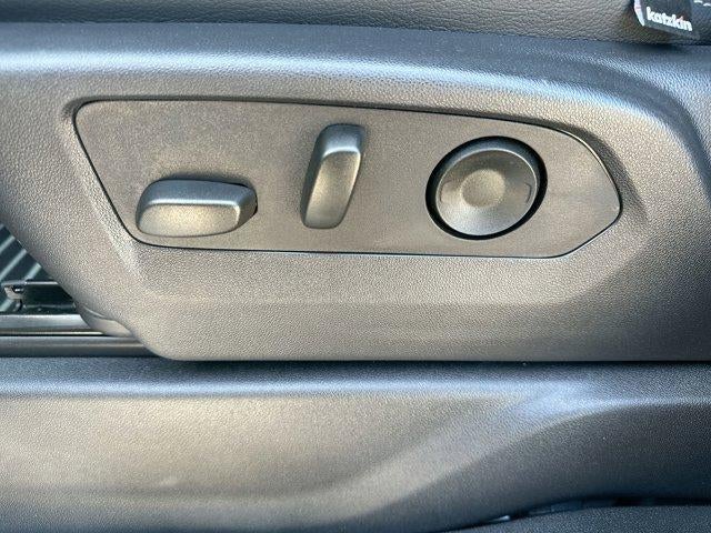 2025 Chevrolet Silverado 1500 Crew Cab Short Box 4-Wheel Drive LT 1LT