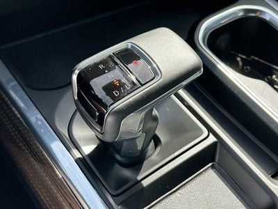 2025 Chevrolet Silverado 1500 Crew Cab Short Box 4-Wheel Drive RST