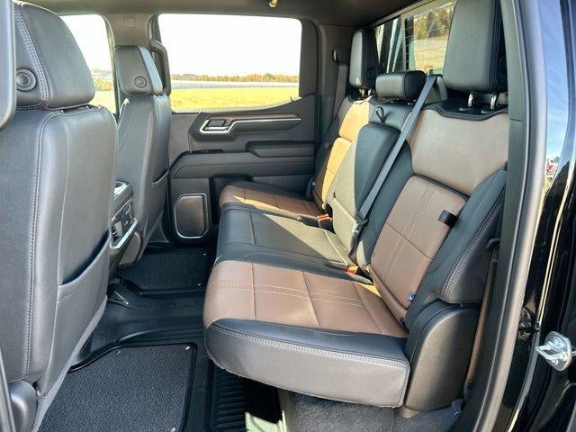 2025 Chevrolet Silverado 1500 Crew Cab Short Box 4-Wheel Drive High Country