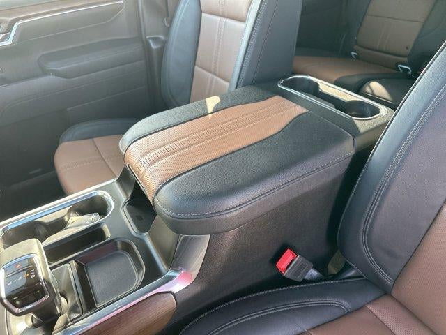 2025 Chevrolet Silverado 1500 Crew Cab Short Box 4-Wheel Drive High Country