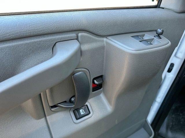 2025 Chevrolet Express Cargo 2500 Base