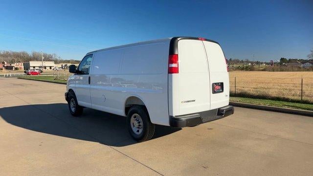 2025 Chevrolet Express Cargo 2500 Base