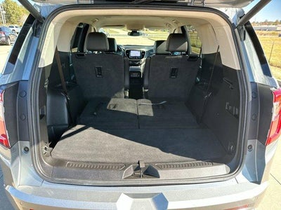 2023 GMC Acadia FWD Denali