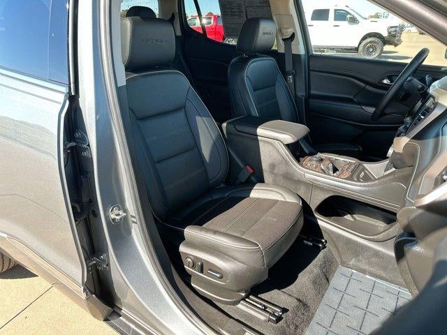 2023 GMC Acadia FWD Denali